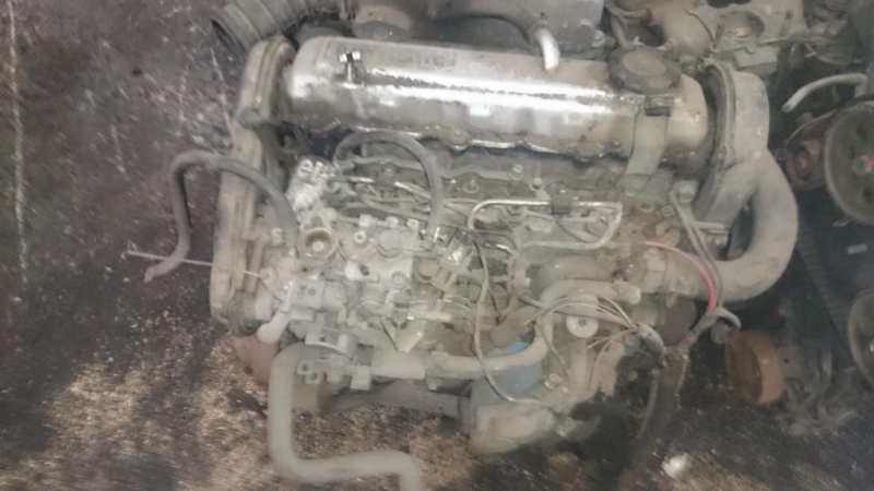 Nissan sunny cd17
